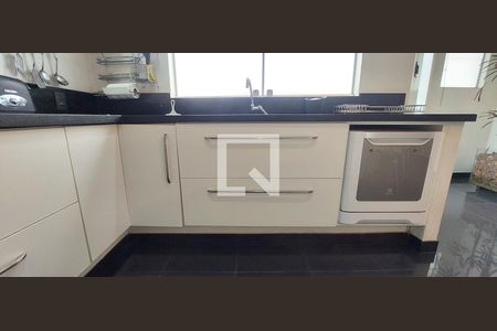 Casa à venda com 400m², 3 quartos e 4 vagasCozinha