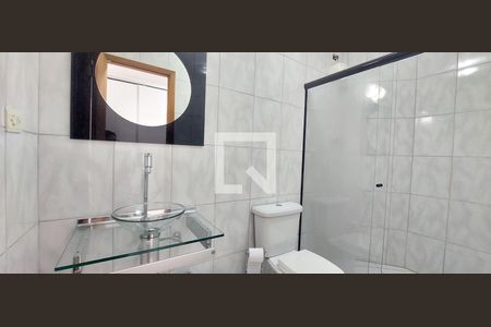 Casa à venda com 400m², 3 quartos e 4 vagasBanheiro Quarto 2 suíte