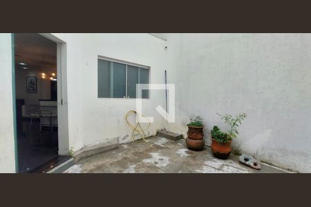 Casa à venda com 400m², 3 quartos e 4 vagasQuintal