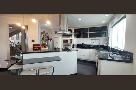 Casa à venda com 400m², 3 quartos e 4 vagasCozinha