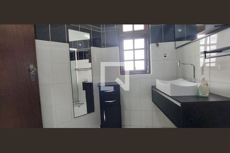 Casa à venda com 400m², 3 quartos e 4 vagasBanheiro Quarto 1 suíte