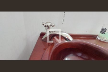 Casa à venda com 400m², 3 quartos e 4 vagasLavabo