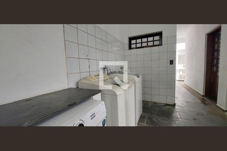 Casa à venda com 400m², 3 quartos e 4 vagasÁrea de Serviço