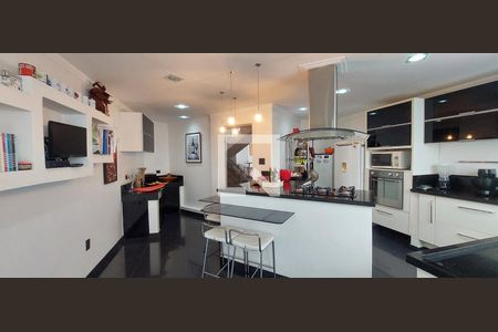 Casa à venda com 400m², 3 quartos e 4 vagasCozinha