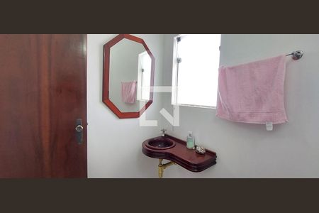 Casa à venda com 400m², 3 quartos e 4 vagasLavabo