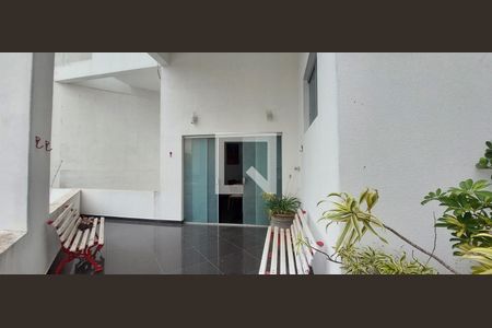 Casa à venda com 400m², 3 quartos e 4 vagasVaranda Sala 3 Jantar
