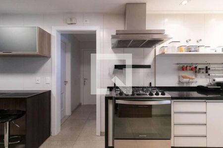 Apartamento à venda com 283m², 4 quartos e 4 vagasFoto 24
