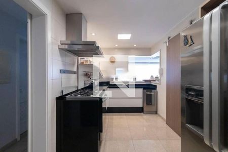 Apartamento à venda com 283m², 4 quartos e 4 vagasFoto 23