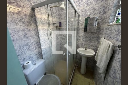 Banheiro da Suíte de casa à venda com 2 quartos, 90m² em Vaz Lobo, Rio de Janeiro