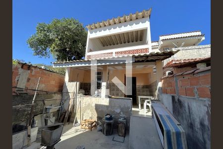 Casa à venda com 90m², 2 quartos e 1 vagaFachada