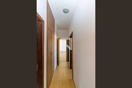 Apartamento à venda com 120m², 3 quartos e 4 vagas Apartamento à venda com 120m², 3 quartos e 4 vagasCorredor