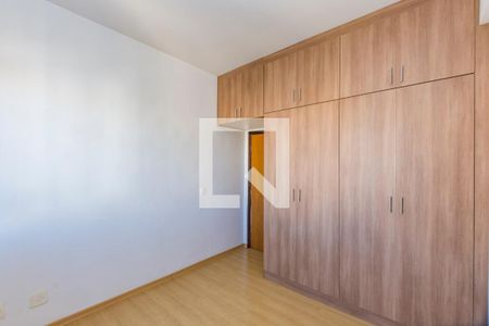 Apartamento à venda com 120m², 3 quartos e 4 vagas Apartamento à venda com 120m², 3 quartos e 4 vagasQuarto 3