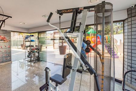 Apartamento à venda com 120m², 3 quartos e 4 vagas Apartamento à venda com 120m², 3 quartos e 4 vagasAcademia