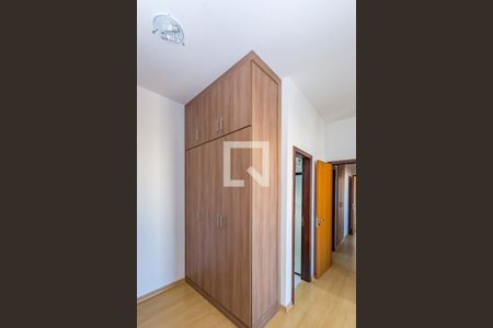 Apartamento à venda com 120m², 3 quartos e 4 vagas Apartamento à venda com 120m², 3 quartos e 4 vagasSuíte