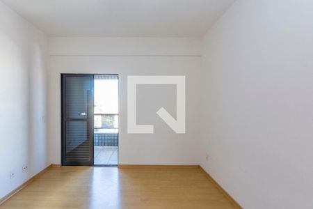 Apartamento à venda com 120m², 3 quartos e 4 vagas Apartamento à venda com 120m², 3 quartos e 4 vagasSuíte