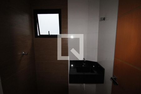 Apartamento para alugar com 44m², 2 quartos e sem vagaBanheiro