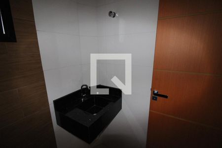 Apartamento para alugar com 44m², 2 quartos e sem vagaBanheiro