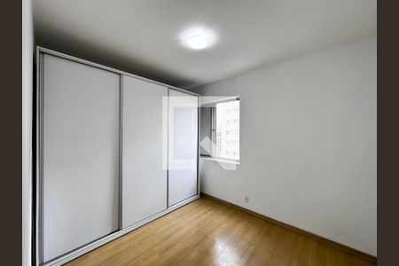 Apartamento para alugar com 72m², 2 quartos e 1 vagaQuarto 1