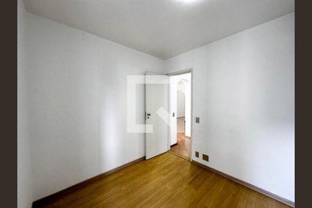 Apartamento para alugar com 72m², 2 quartos e 1 vagaQuarto 1