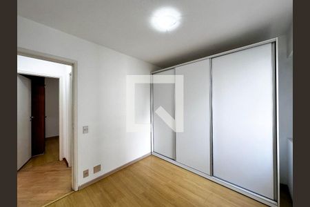 Apartamento para alugar com 72m², 2 quartos e 1 vagaQuarto 1