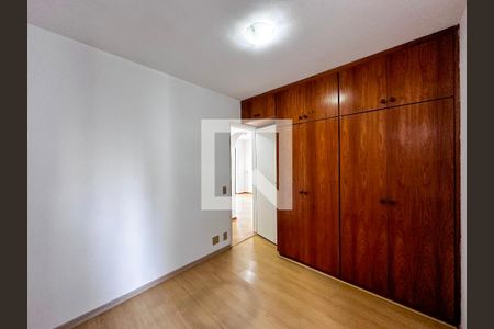 Apartamento para alugar com 72m², 2 quartos e 1 vagaQuarto 2