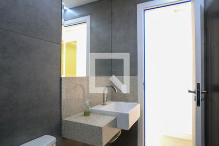 Apartamento para alugar com 157m², 2 quartos e 2 vagasBanheiro social