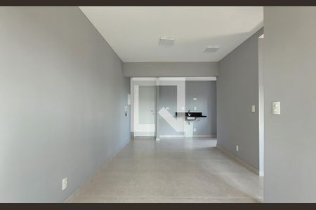Sala de apartamento à venda com 2 quartos, 53m² em Vila Tibiriçá, Santo André