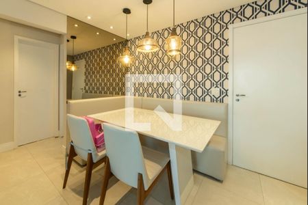 Sala de apartamento para alugar com 2 quartos, 62m² em Vila Nair, São Paulo