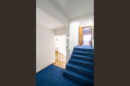 Casa à venda com 430m², 4 quartos e 4 vagasCorredor