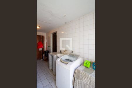 Casa à venda com 430m², 4 quartos e 4 vagasÁrea de Serviço