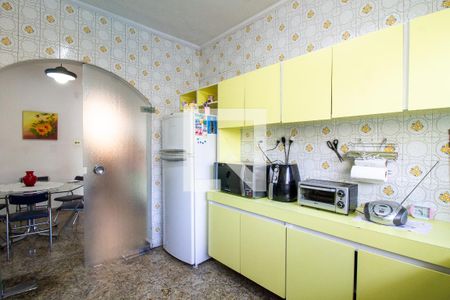 Casa à venda com 430m², 4 quartos e 4 vagasCozinha