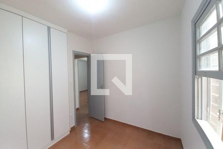 Quarto 1  de casa à venda com 3 quartos, 250m² em Jardim dos Oliveiras, Campinas