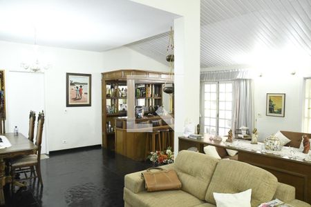 Sala de casa de condomínio para alugar com 4 quartos, 430m² em Chácara Pavoeiro, Cotia