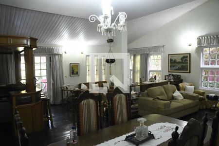 Sala de casa de condomínio para alugar com 4 quartos, 430m² em Chácara Pavoeiro, Cotia
