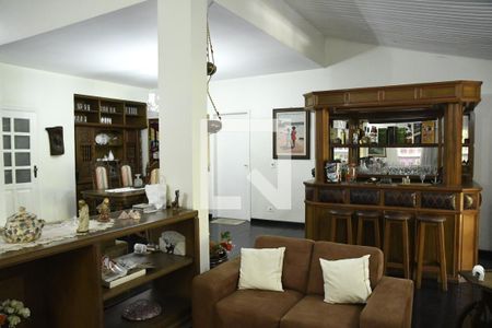 Sala de casa de condomínio para alugar com 4 quartos, 430m² em Chácara Pavoeiro, Cotia