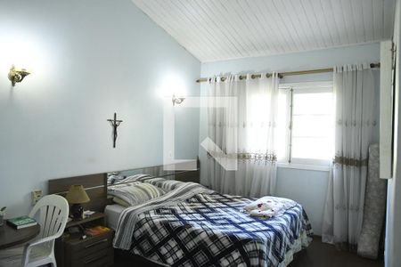 Casa de condomínio para alugar com 430m², 4 quartos e 3 vagasSuíte