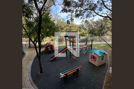 Apartamento para alugar com 80m², 3 quartos e 2 vagasÁrea comum - Playground