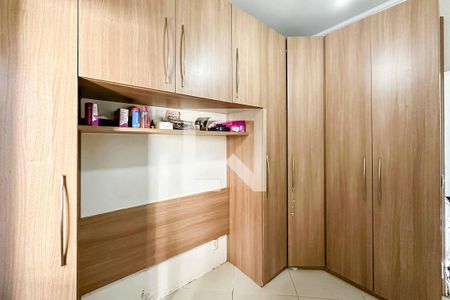 Quarto de apartamento à venda com 2 quartos, 60m² em Vila Dionisia, São Paulo