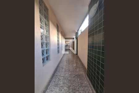 Apartamento à venda com 130m², 3 quartos e 2 vagasEntrada do prédio 