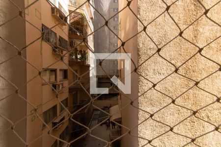 Apartamento à venda com 78m², 2 quartos e 1 vaga Apartamento à venda com 78m², 2 quartos e 1 vagaVista