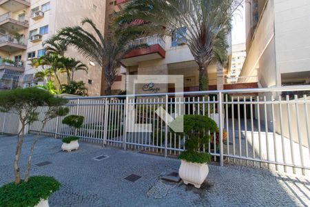 Apartamento à venda com 78m², 2 quartos e 1 vaga Apartamento à venda com 78m², 2 quartos e 1 vagaFachada