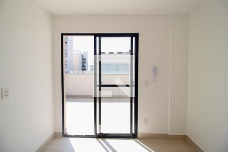 Apartamento à venda com 115m², 2 quartos e 2 vagas Apartamento à venda com 115m², 2 quartos e 2 vagasQuarto
