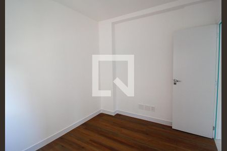 Apartamento à venda com 115m², 2 quartos e 2 vagas Apartamento à venda com 115m², 2 quartos e 2 vagasQuarto