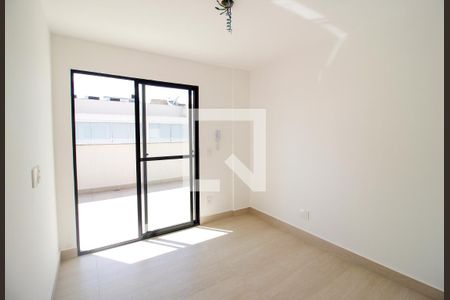 Apartamento à venda com 115m², 2 quartos e 2 vagas Apartamento à venda com 115m², 2 quartos e 2 vagasQuarto