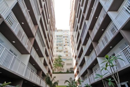 Studio à venda com 30m², 1 quarto e sem vaga Studio à venda com 30m², 1 quarto e sem vagaÁrea comum