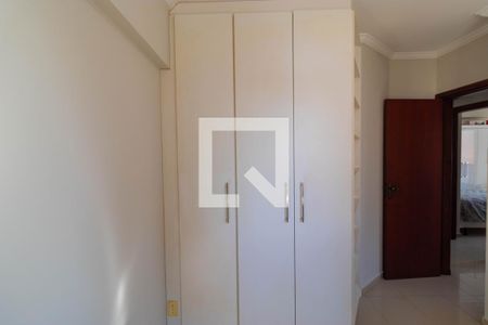 Apartamento para alugar com 78m², 3 quartos e 2 vagasQuarto 02