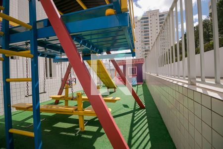 Apartamento para alugar com 78m², 3 quartos e 2 vagasÁrea comum - Playground