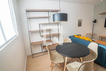 Apartamento para alugar com 57m², 2 quartos e sem vaga Apartamento para alugar com 57m², 2 quartos e sem vagaCozinha