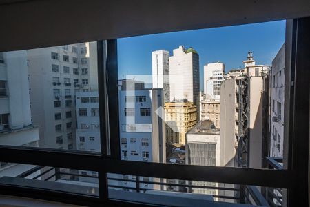 Apartamento para alugar com 57m², 2 quartos e sem vaga Apartamento para alugar com 57m², 2 quartos e sem vagaQuarto 2 vista da Janela