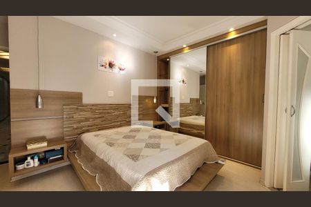 Apartamento à venda com 198m², 3 quartos e 2 vagas Apartamento à venda com 198m², 3 quartos e 2 vagasSuíte